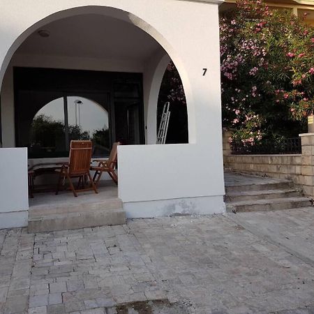 Pankov Apartment Свети Стефан Екстериор снимка