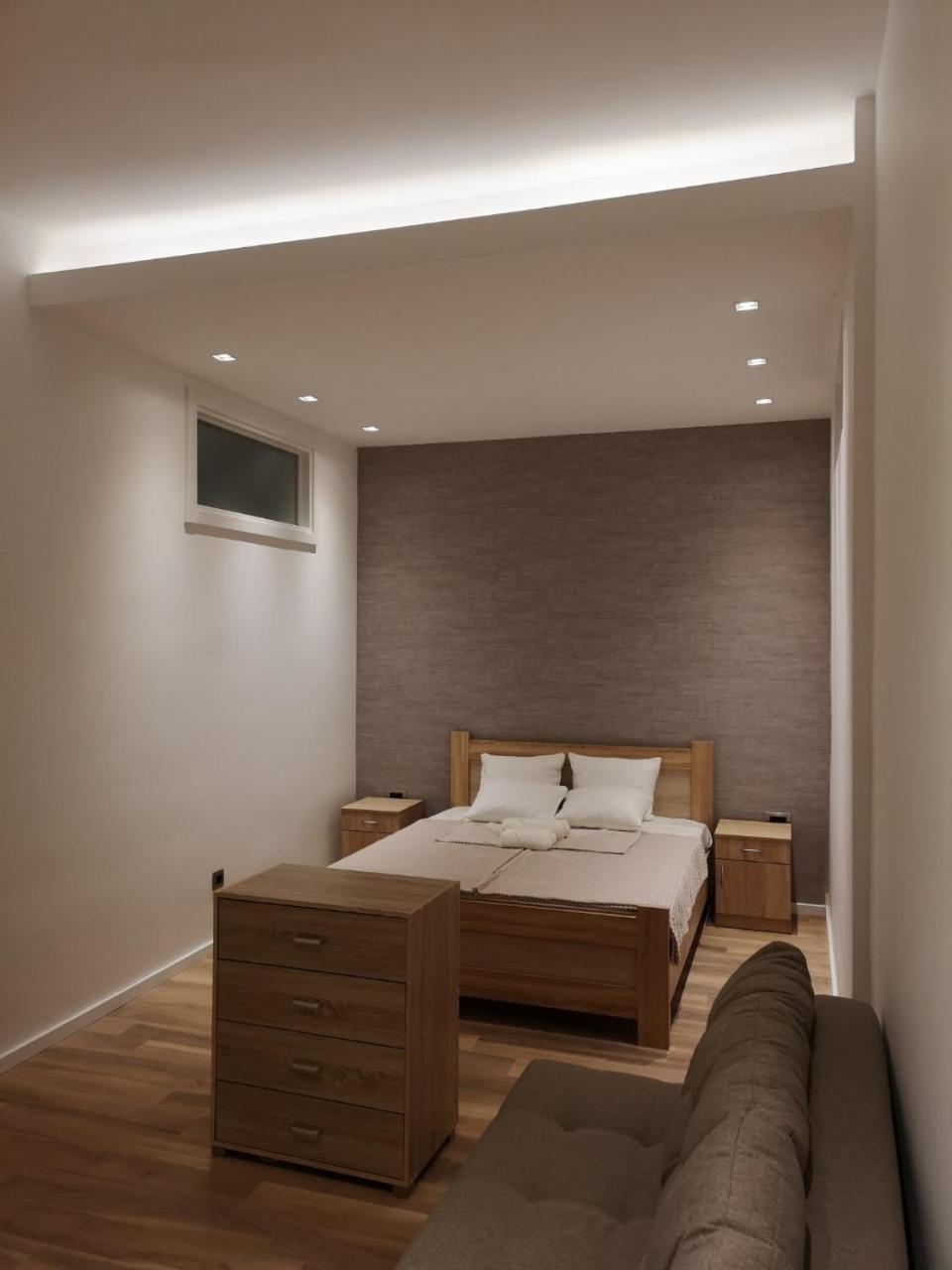 Pankov Apartment Свети Стефан Екстериор снимка