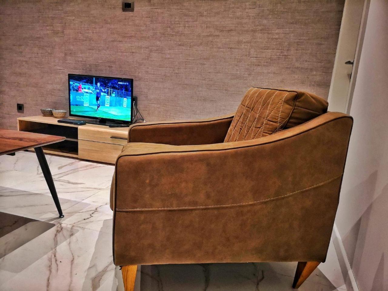 Pankov Apartment Свети Стефан Екстериор снимка
